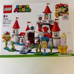 LEGO Super Mario Peach’s Castle Expansion Set